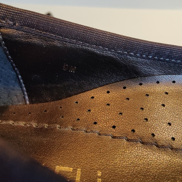 Vaneli Suede Leather Dark Brown Flats - Picture 6 of 9